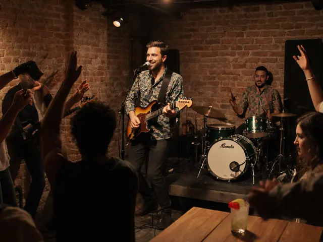 Best Live Music Venues for Nightlife in Dubai